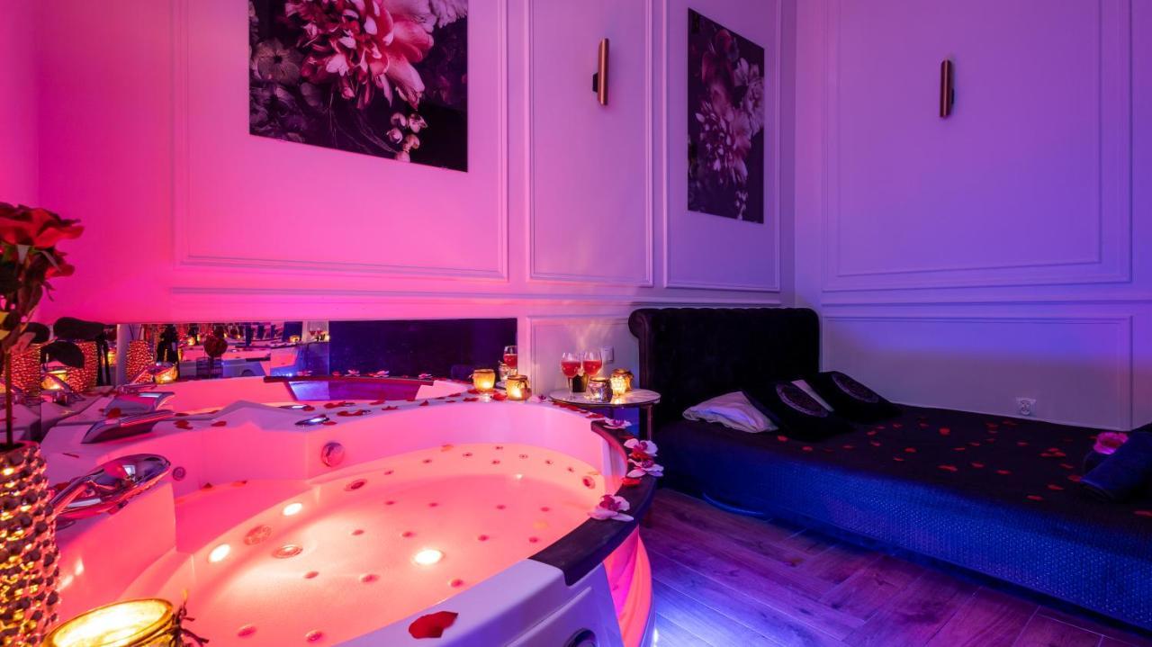 Vistula Boulevards Jacuzzi Apartment Krasków Εξωτερικό φωτογραφία